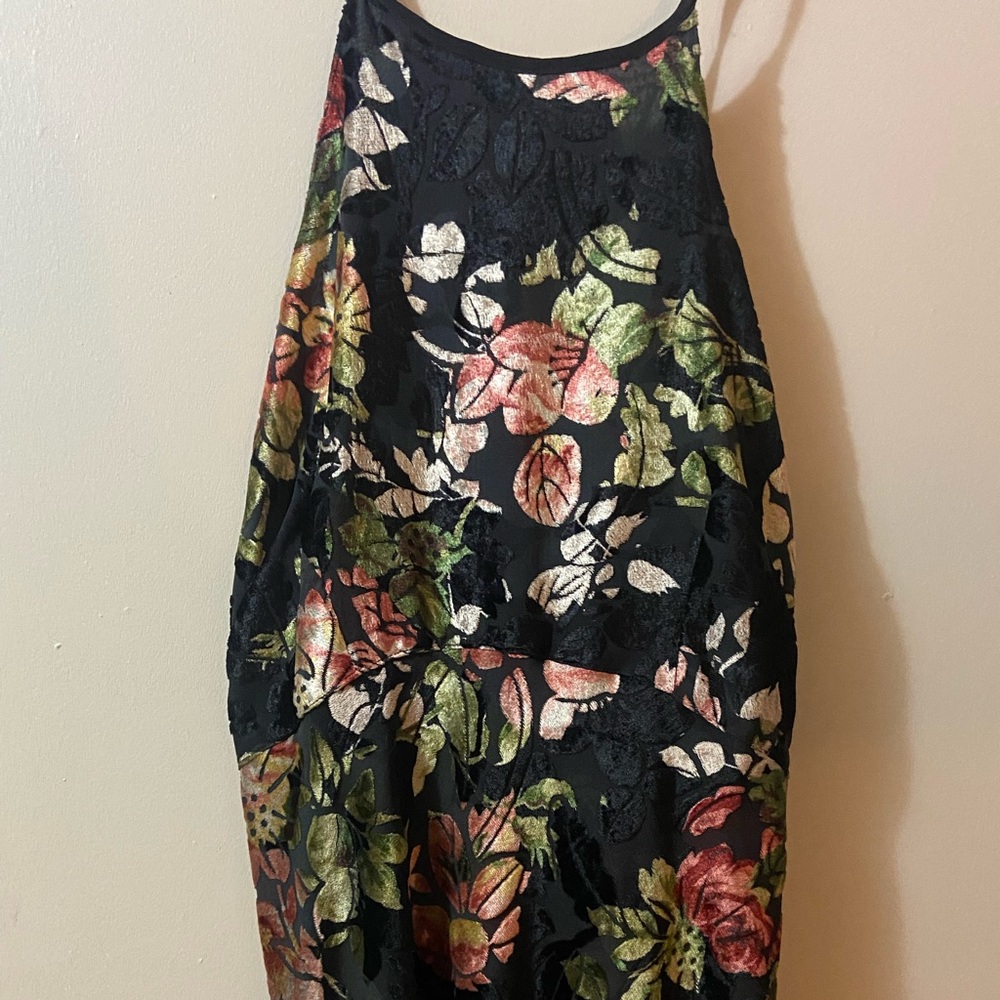 Vintage Nostalgia velvet dress